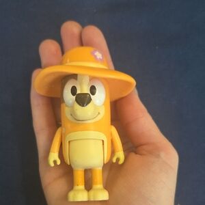 Bluey Chili Beach Hat Figurine